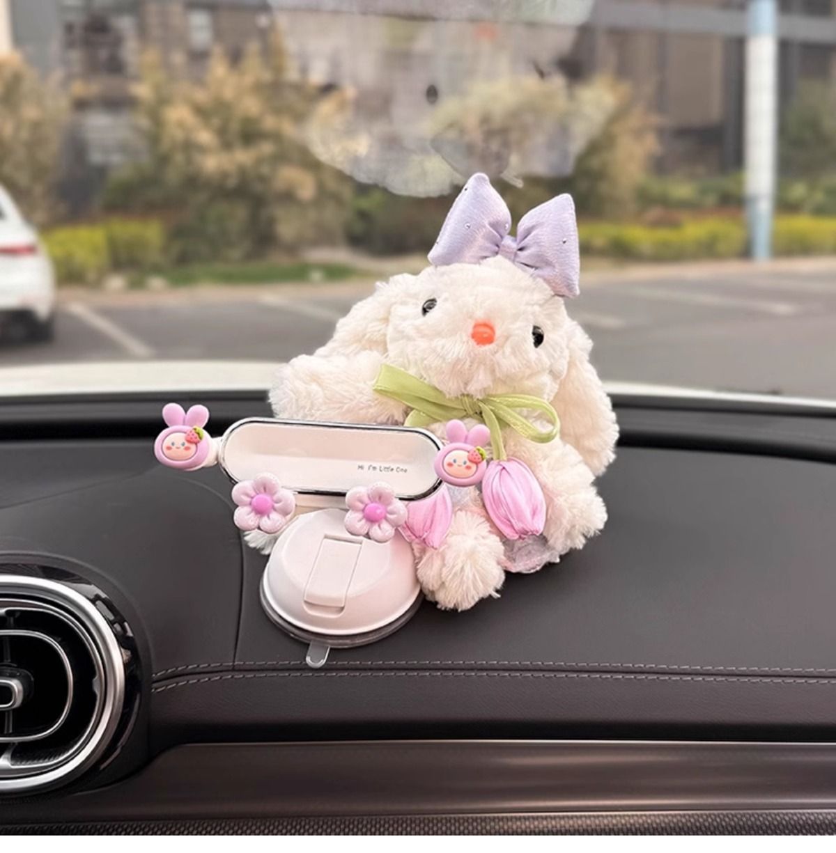 Car Phone Holder for Dashboard, 2025 New Model, Navigation-Specific, Suction Cup Support for Women