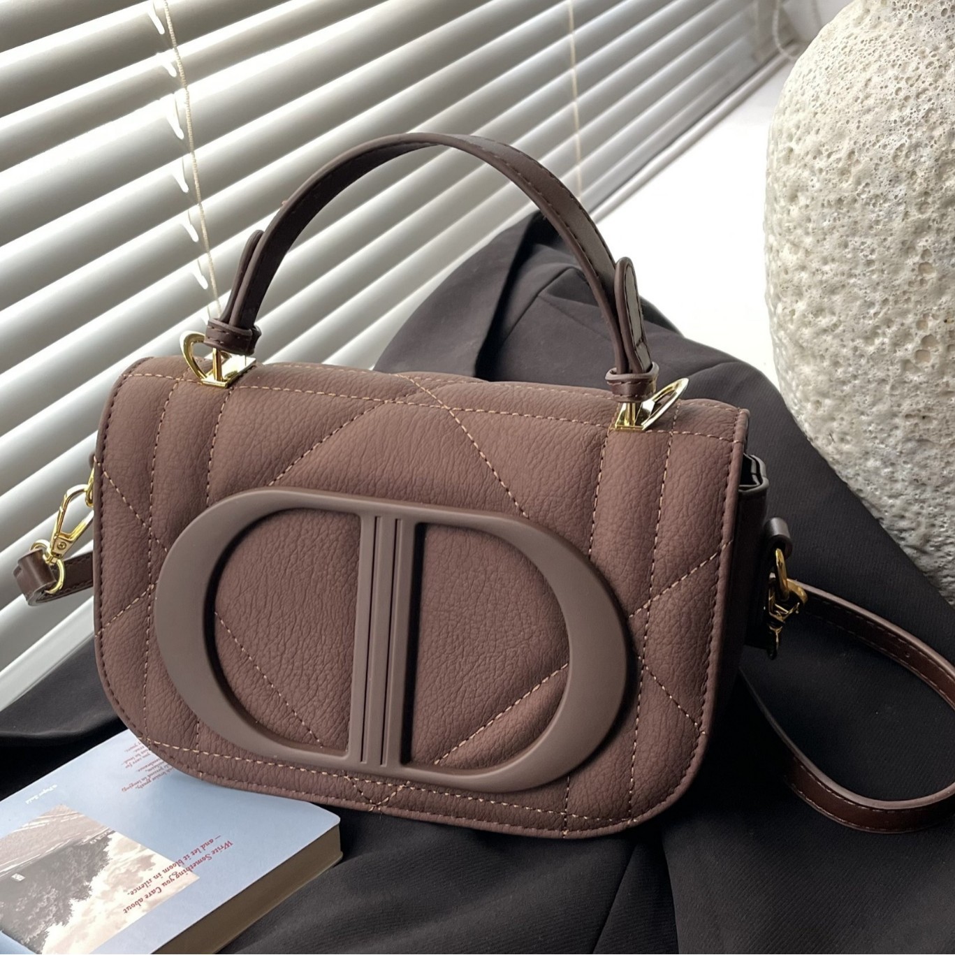 Retro Kiçik Kvadrat Çiyin Çantası - Saddle Model