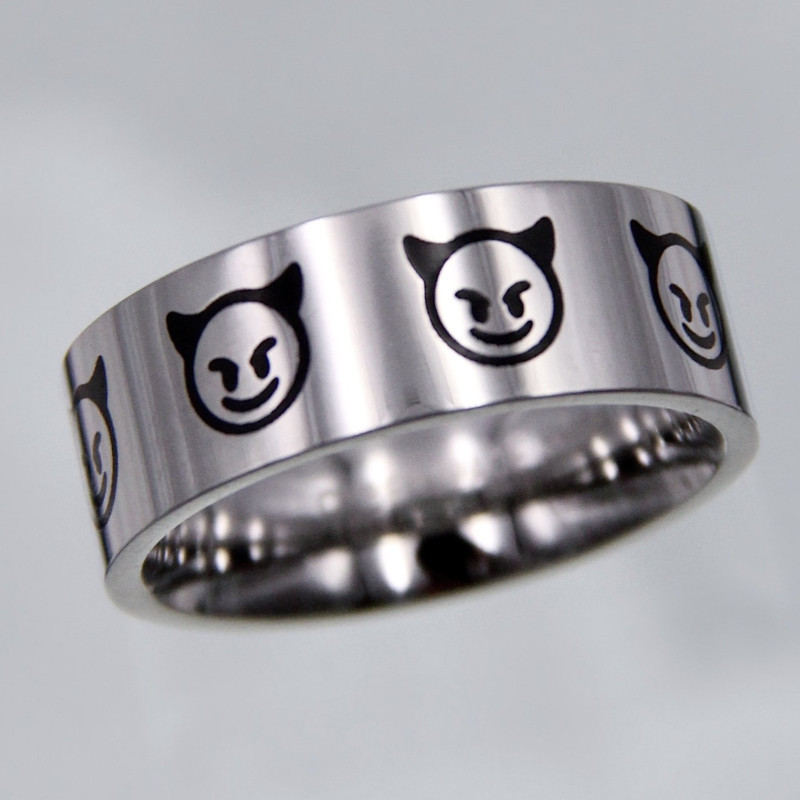 Gothic Titanium Steel Skull Head Rabbit Demon Eye Pentagram Ring