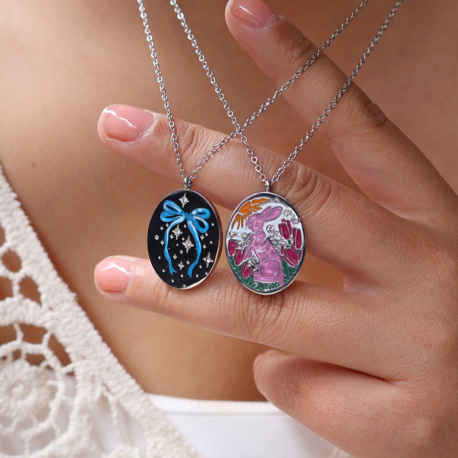 Lapin Animal Noeud D'Arc Style Vintage Zircon Acier Inoxydable 304 Plaqué Or 18K Pendentif Émail Placage Fermeture À Boucle De Type Homard display picture 2