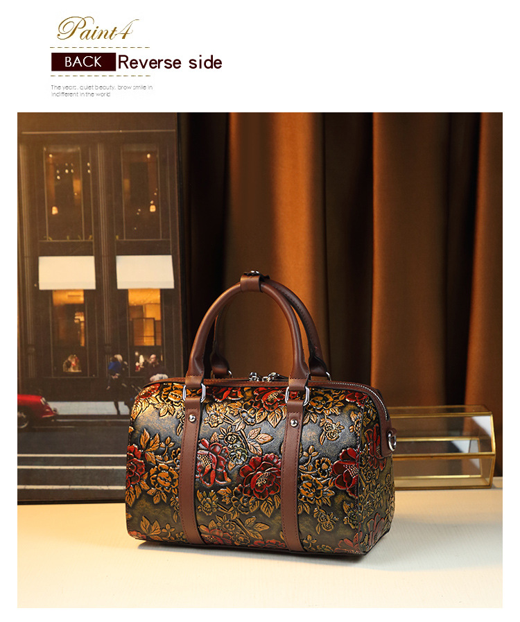 Elegant Retro Embossed Shoulder Bag For Women Large Capacity_voghion.com