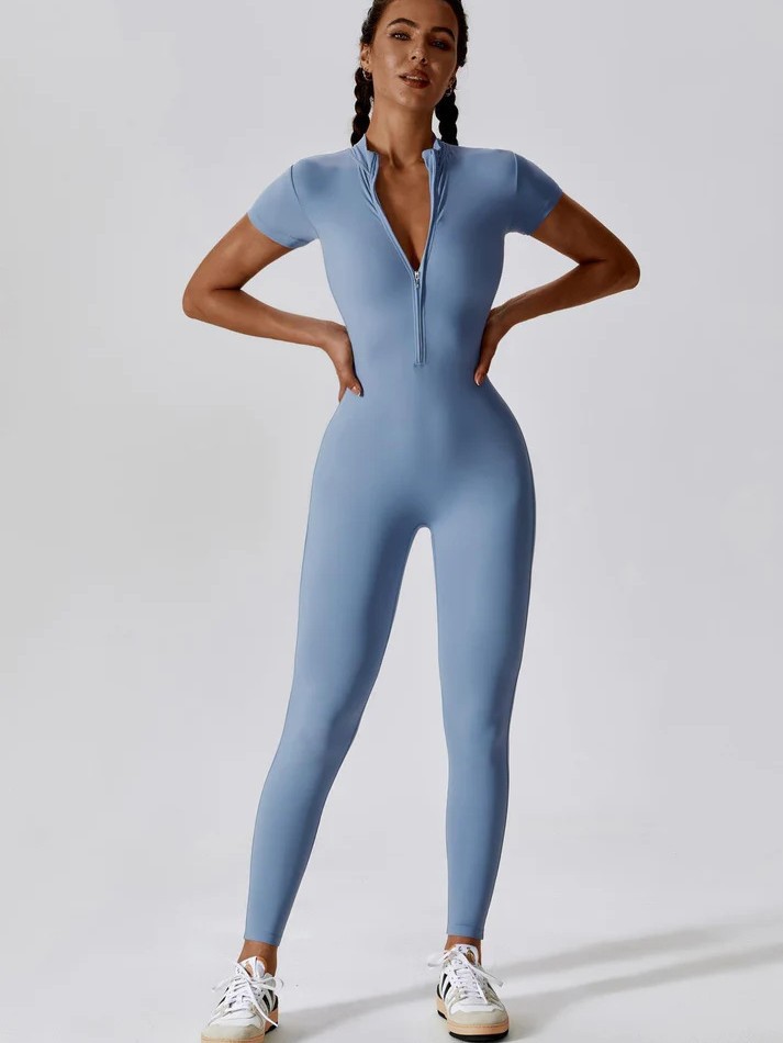 Sports bodysuit with zipper for gym