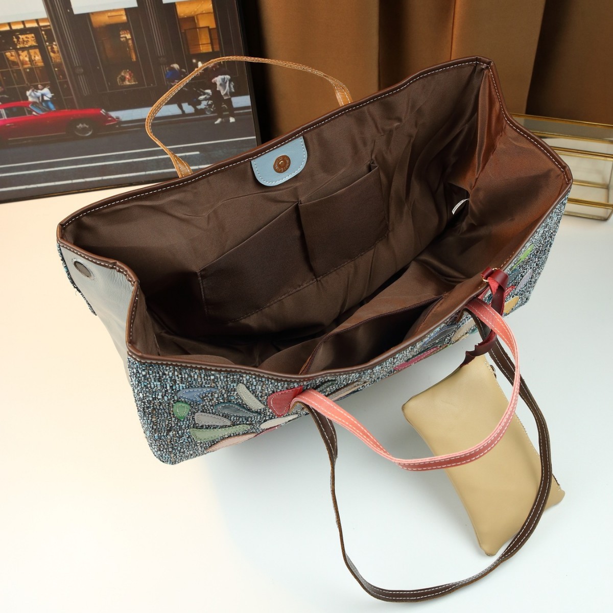 New Fashion Patchwork Irregular Graphic Genuine Leather Handbag European American Style Shoulder Bug Bag Random Color Women's Fashion_voghion.com
