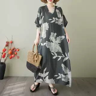 实拍 2025夏季花色度假风旅游V领复古长裙遮肉棉麻连衣裙