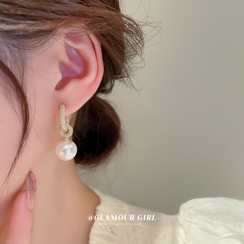 Real Gold Electroplated Zircon Pearl Ear Buckle Circle Earrings Women's Cold Style Fashionable Cool ins Simple Hollow Ear Buckle