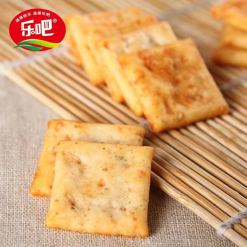 樂吧薯片50g*16條整盒多味非油炸硬脆食品小吃休閒食品大禮包批發