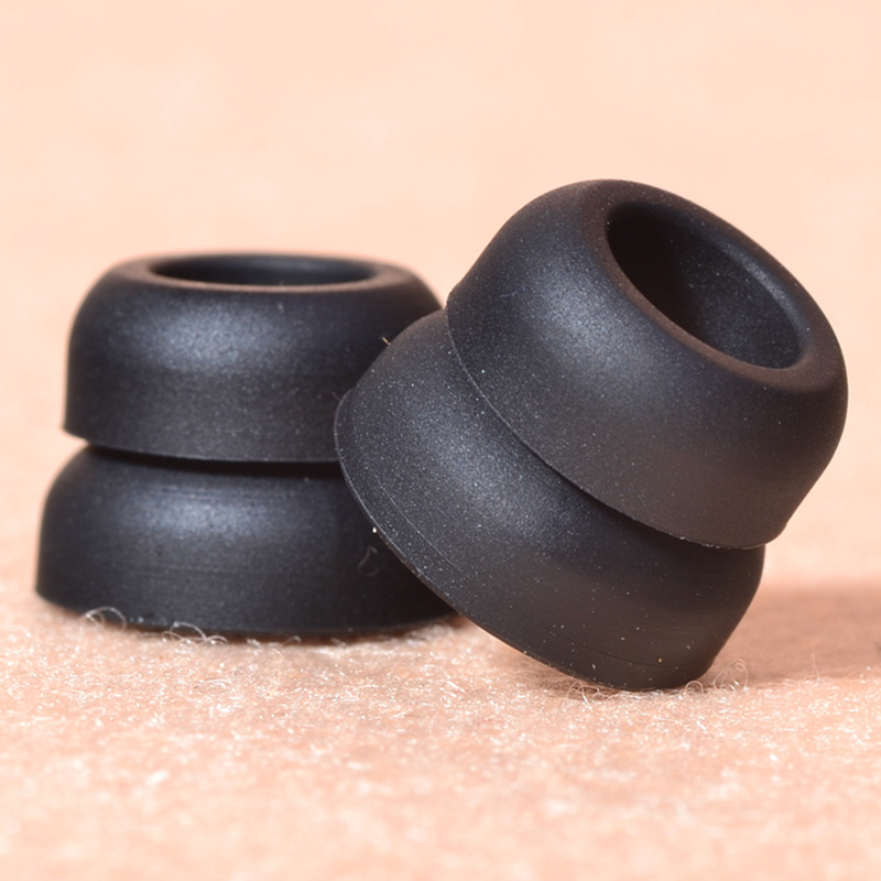 Double-layer black earbuds cover in-ear earphone silicone case soft earphone silicone case metal earshell silicone case