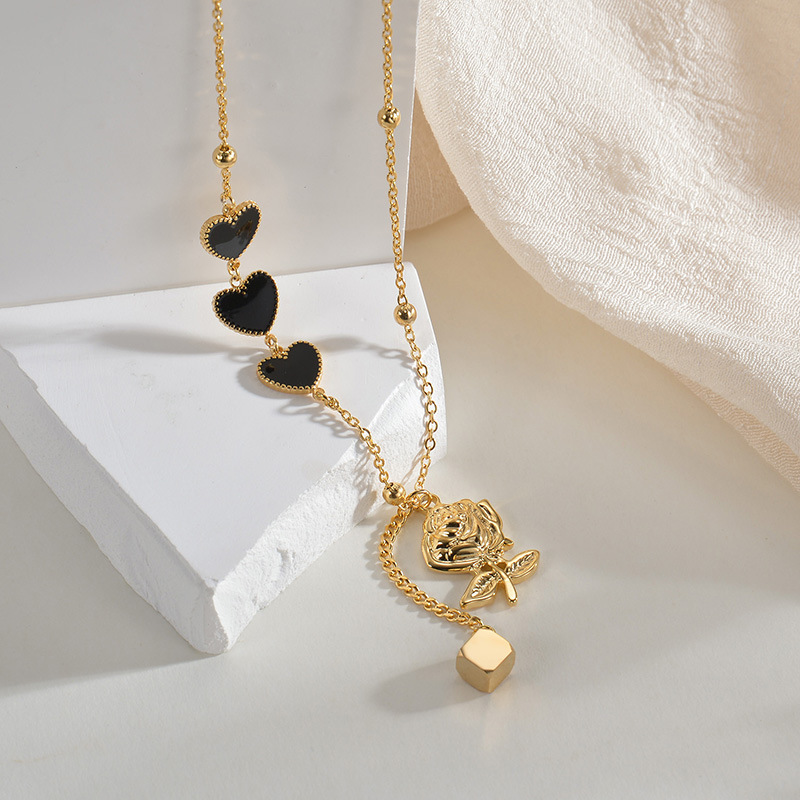 304 Stainless Steel Chain Material 1 Piece Quantity Casual, Daily, Date Occasion Stainless Steel Titanium Steel Elegant Flower Plating Pendant Necklace