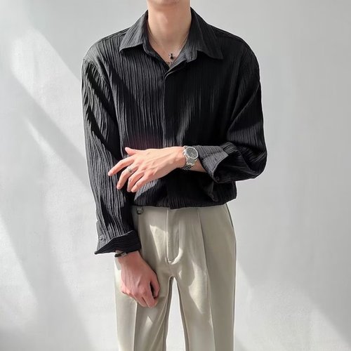 Spring and Autumn Striped Shirt for Men: Designer-Approved Niche Top in Light Mature Style—Fashionable, Slimming, and Perfect for Formal or Professional Attire