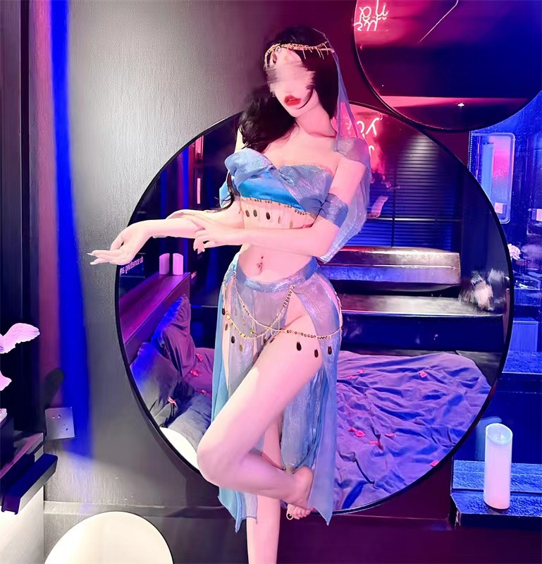 Women’s Tube Top Pajama Set with Veil, Skirt and Panties — detail image 2