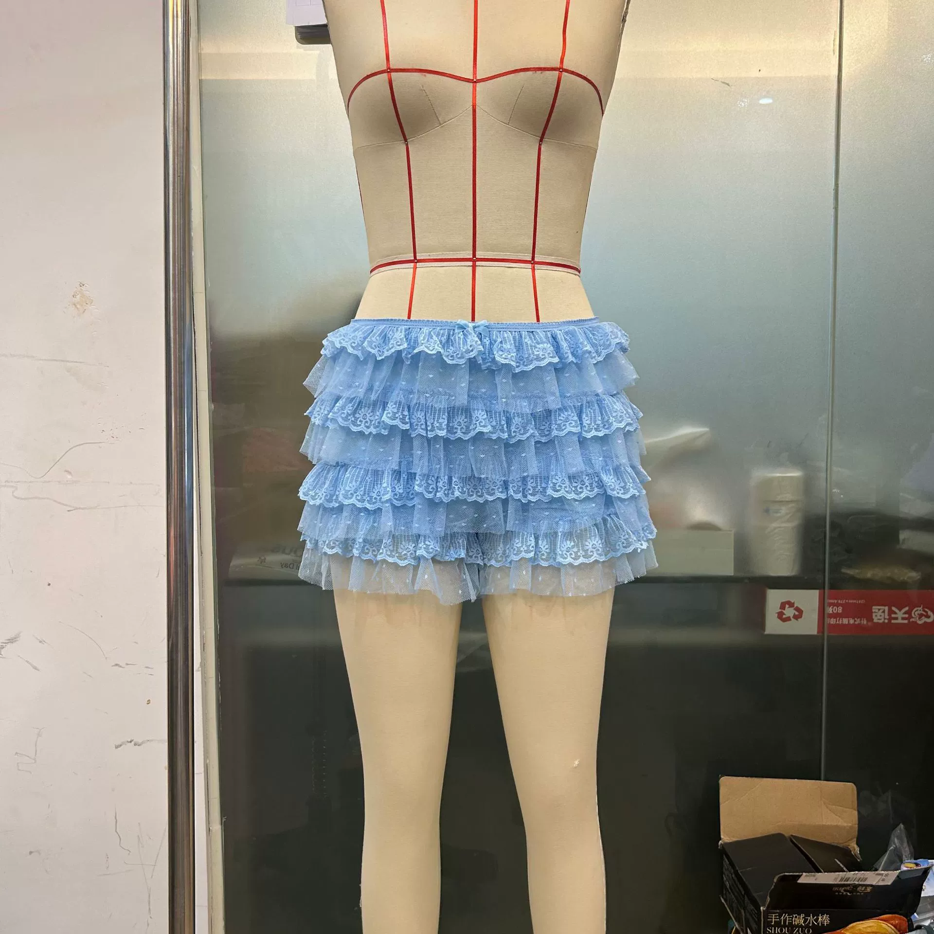 Cute trousers, sexy shorts, Lolita style, European style