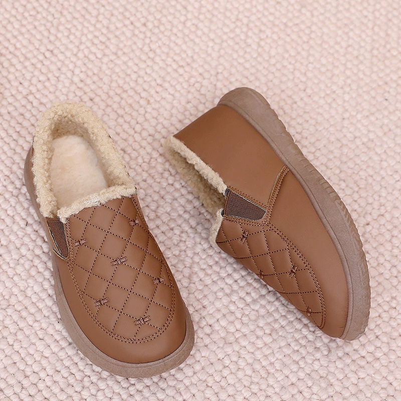 Winter warm shoes, universal footwear for leisure for mother