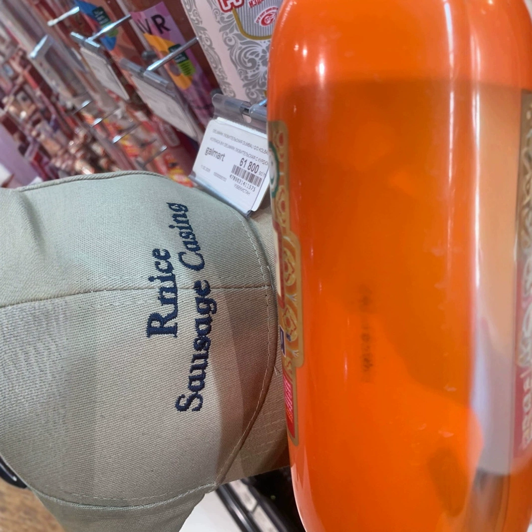 Rnice специализируется на колбасных оболочках, ветчинных колбасах, готовых к употреблению куриных колбасах, колбасах для барбекю, колбасками на каждый раз, колбасами быстрого приготовления.