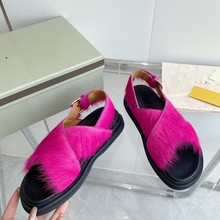 欧洲站正皮马毛交叉凉鞋女春秋外穿平底罗马鞋厚底毛毛休闲单鞋