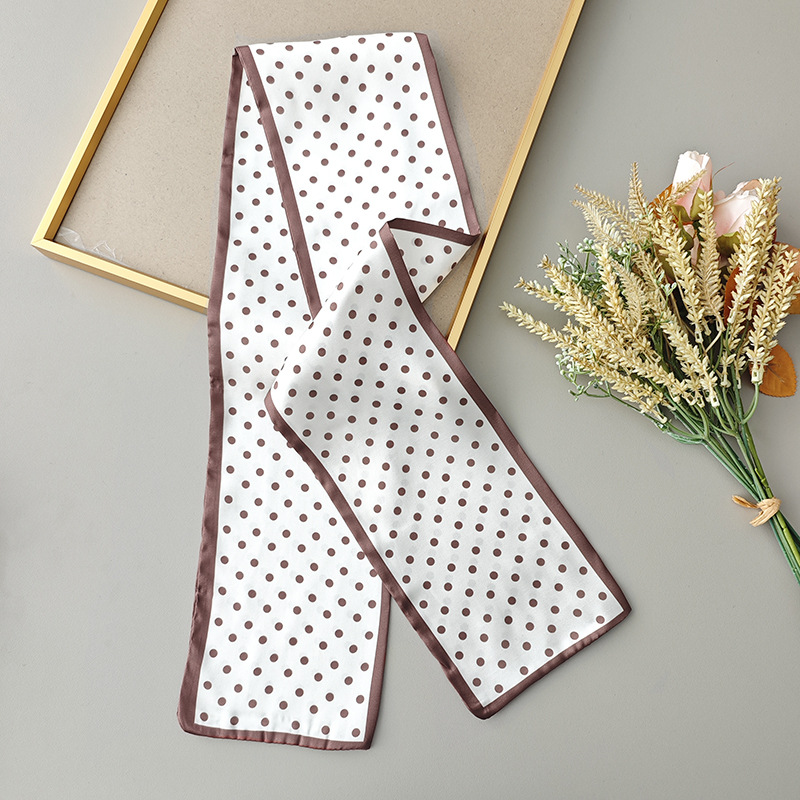 2025 primavera y verano nuevo diseño de bufandas de seda larga temperamento universal bufandas de correa roja en línea