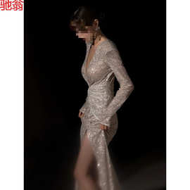 T8Y长袖晚礼服性感深v 气质宴会亮片长裙修身露背新娘订婚结婚敬