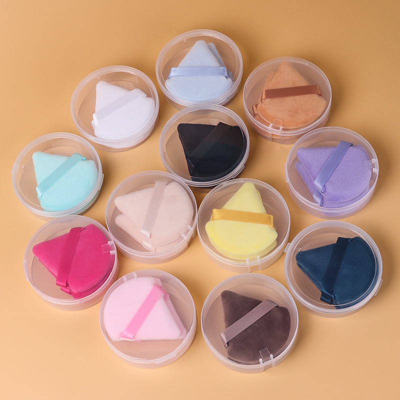Mini-transfronterizas pequeño triángulo soplo maquillaje suelto soplo de maquillaje esponja polvo polvo cojín de aire de dedo al por mayor soplo de flocado