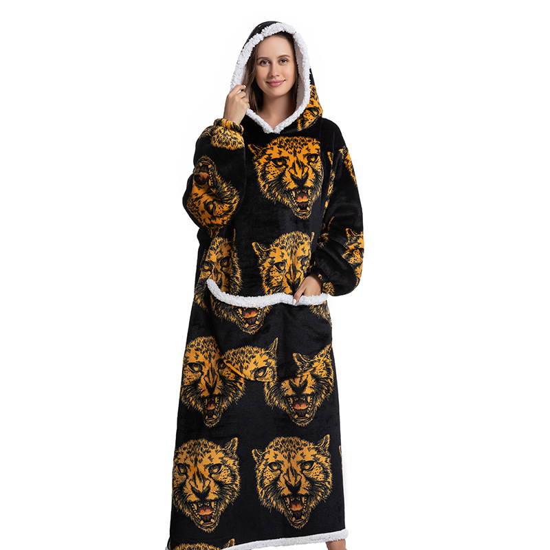 Animal Round Neck Velvet Polyester Breathable Pajamas display picture 7