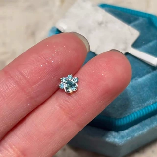 简约精致小巧蓝色耳钉甜酷时尚百搭蓝色耳环小众ins风爆闪耳骨钉