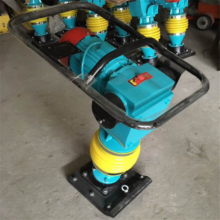 Máquina de compactación de gas y aceite diesel para minería de cimentación compactación de cobre puro compactación de vibración de potencia hidráulica compactación de placa plana bidireccional