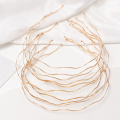 Korean version of the new metal wavy thin hair hoop, golden female thin style, simple and practical bangs hair hoop, going out styling headband