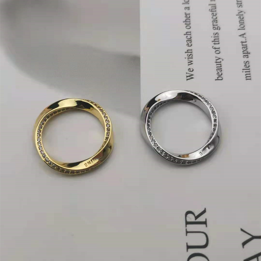 hmqViviiyNSAyin9WuaRt6t4HaNIYu4WkyE1