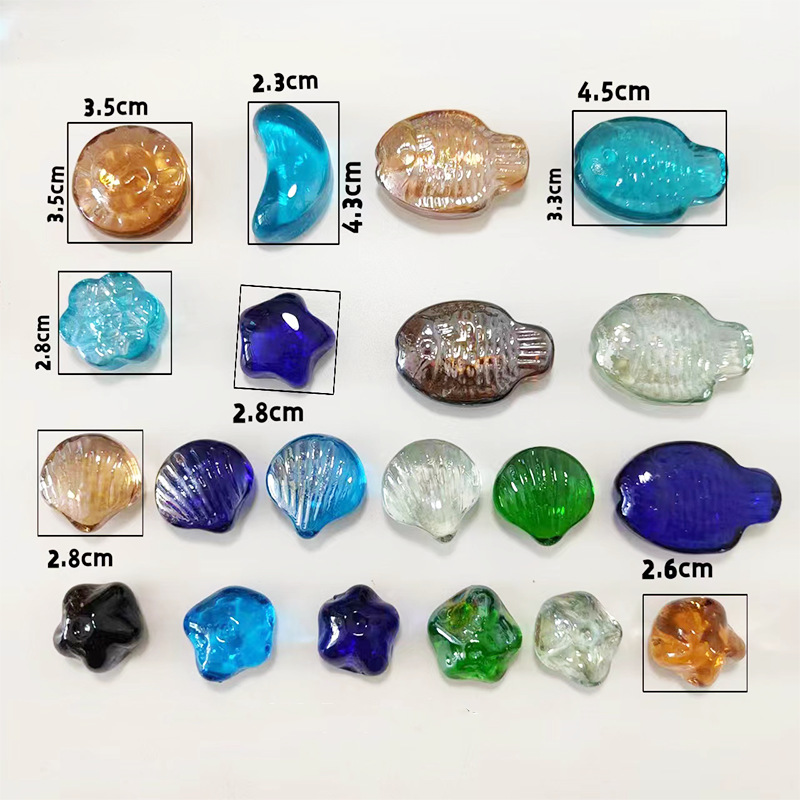 Glass aquarium, toy
