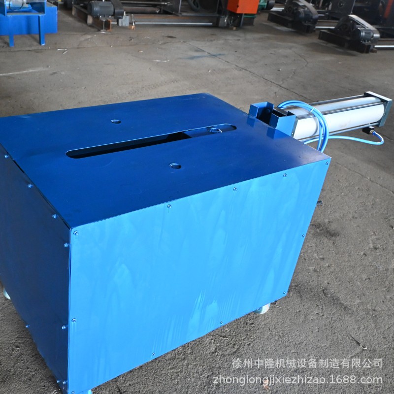 �����Ͼ���̥��װ����������ֱ������̥������Զ���̥���и����