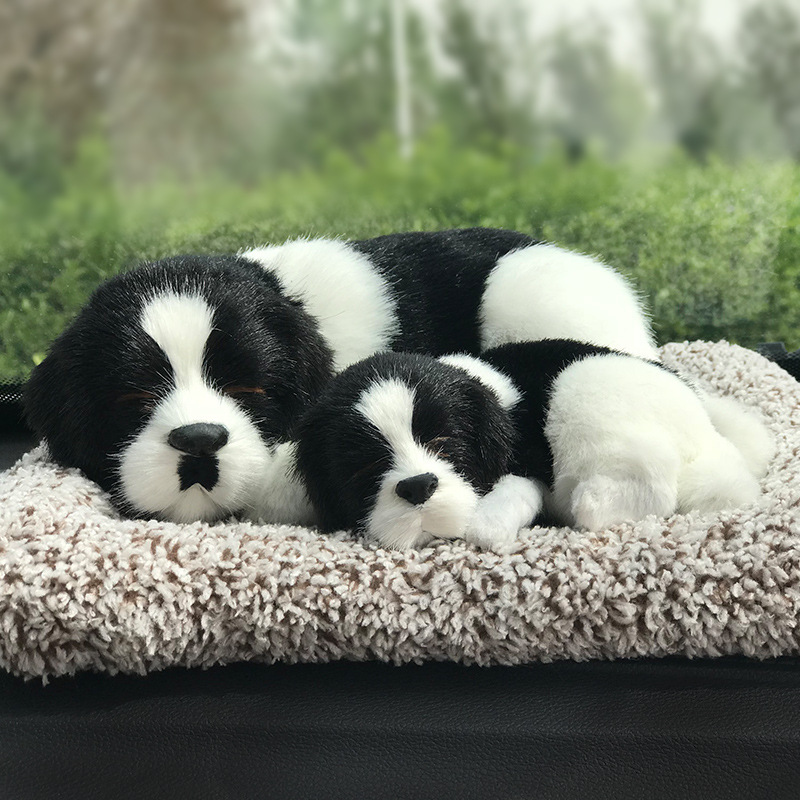 Decoraciones de automóviles adornos adorables accesorios de automóviles en línea nuevos animales de dibujos animados de perros simulados