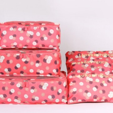 Sandía flores rojas