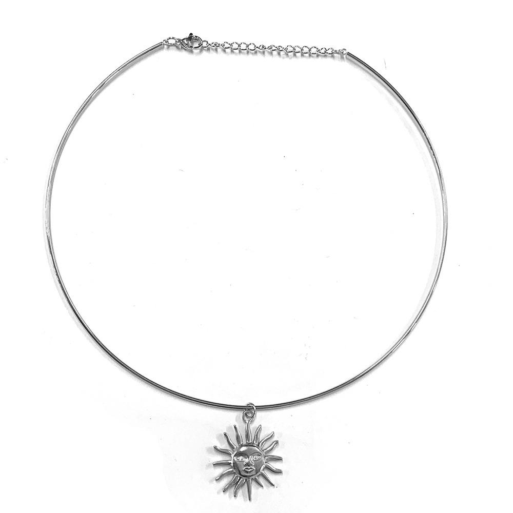 Wholesale Jewelry Casual Simple Style Sun Shell Titanium Steel Beaded Pendant Necklace display picture 13