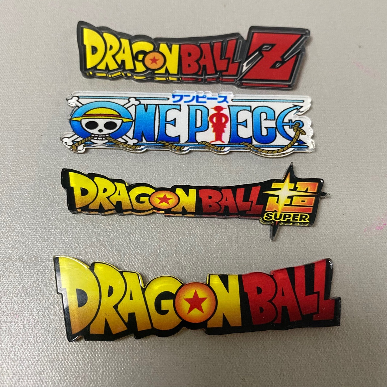 Siete Dragon Ball o Dragon Ball Z logotipo Dragon Ball Super placa de identificación One Piece logotipo accesorios de marca DIY hechos a mano