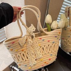 手織りわらバッグ女性の新しい野菜バスケットバッグ女性のファッションインホリデースタイル籐織ポータブルビーチバッグ