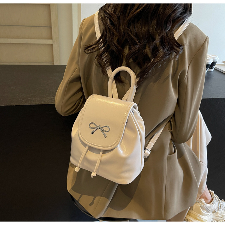 2024 New Fashionable Bucket Bow Korean Edition Casual Shoulder Small Women's Bag Handheld Personalized Backpack_voghion.com