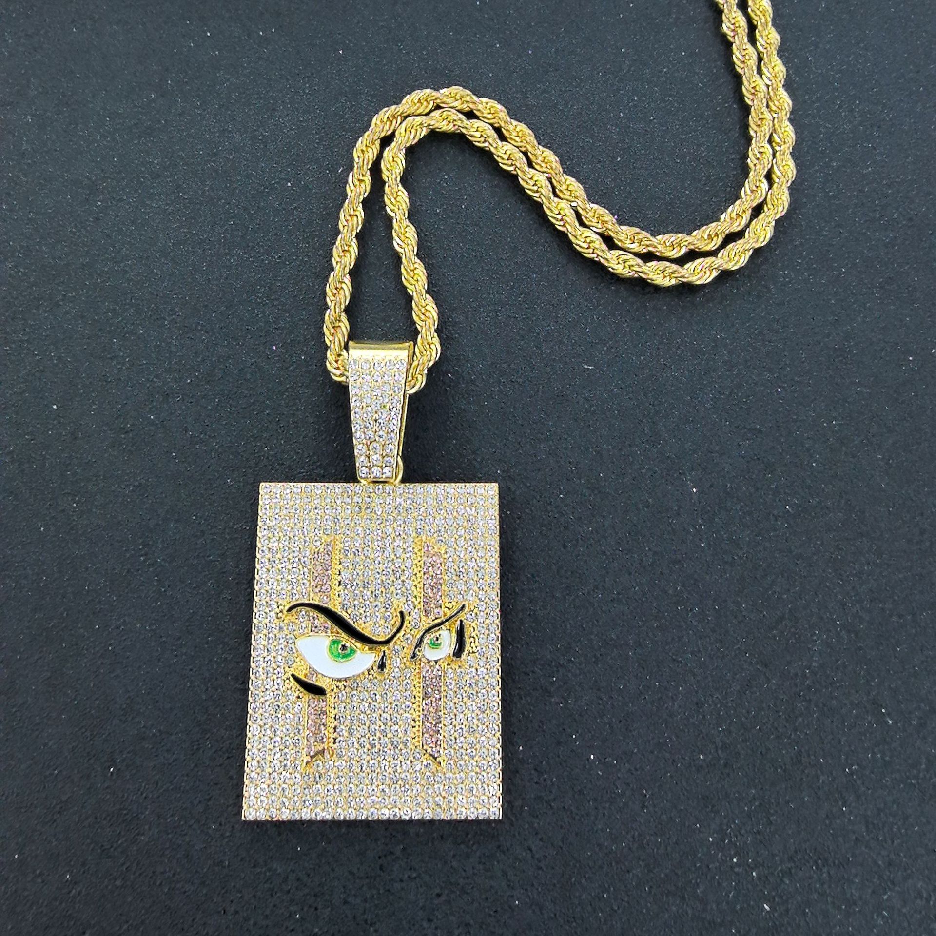 Joyas de hip-hop europeas y americanas fantasma Chucky avatar colgante personalidad de hip-hop hombre collar de Halloween personalizado