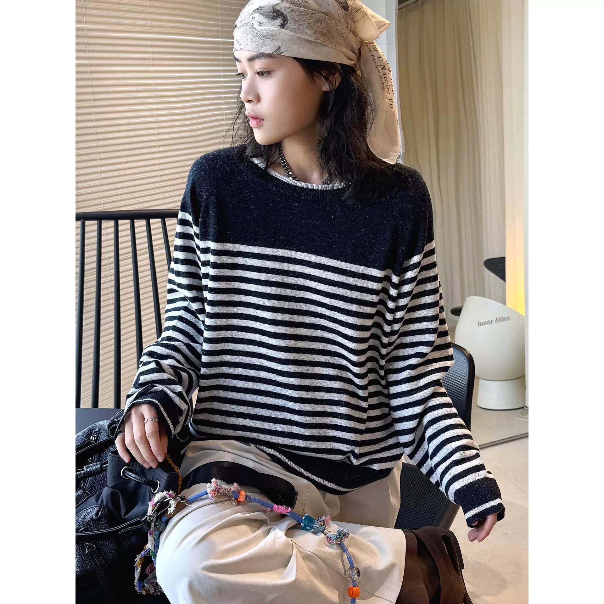 卢浮春夏新款韩系复古时髦撞色细条纹羊毛针织衫圆领宽松上衣女