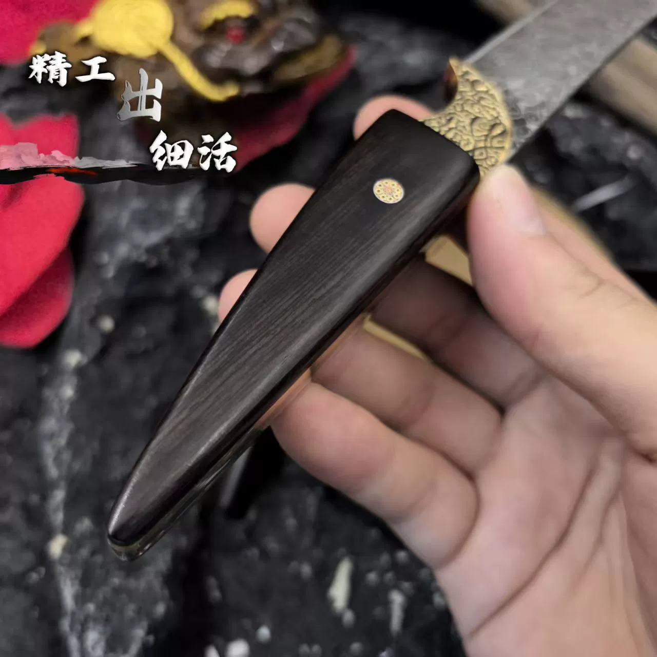 【Xuanyue】Элитная коллекционная подарочная серия дамасская сталь прямой нож объединенный киль черная грифель из ebony рукоять гравировка латунь