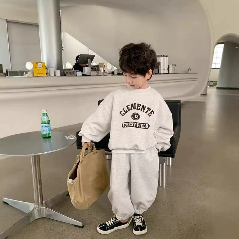Костюм для мальчиков 2025 Весна и осень Тонкий детский корейский спортивный костюм из двух частей
