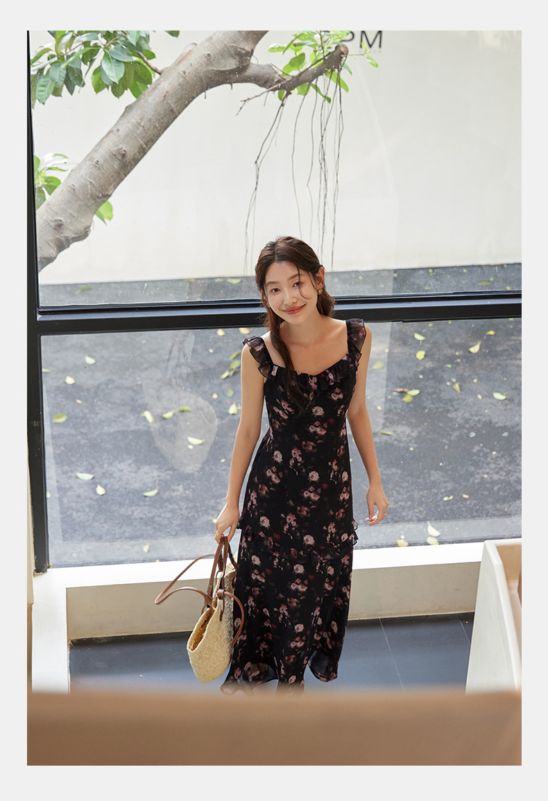 起范 广州十三行碎花连衣裙女夏季女装高级感木耳边吊带裙82571 pic 10