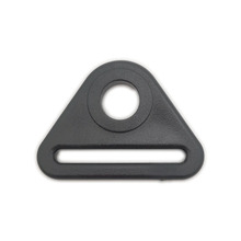 厂家一英寸带配件 孔8毫米塑料三角扣 27mm孔槽 牵引D环
