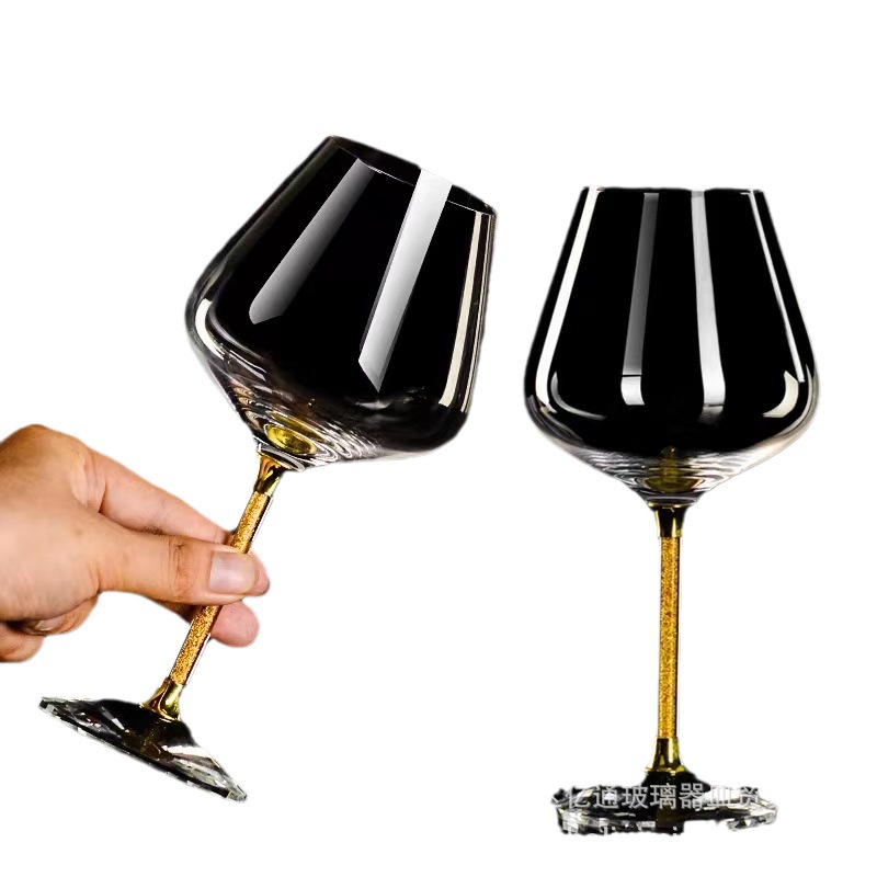 Crystal wineglass