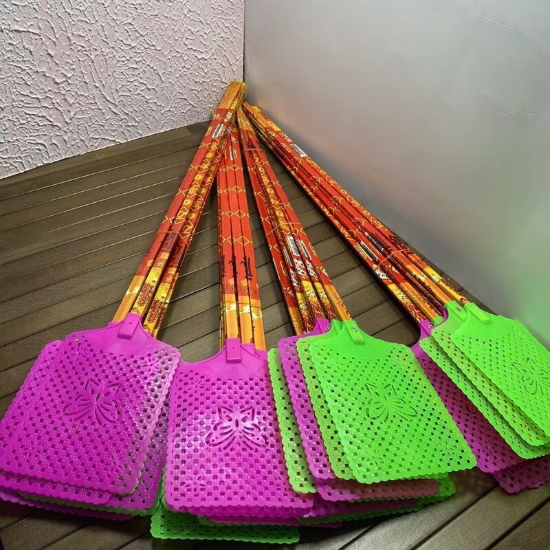 Summer household long-handled fly swatter with bamboo handle, durable, unbreakable, large size, wholesale