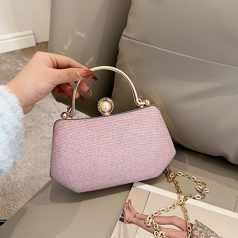 Cross-border pearl chain small handbag for women, 2026 new model, shiny diamond evening bag, stylish and versatile women's box bag