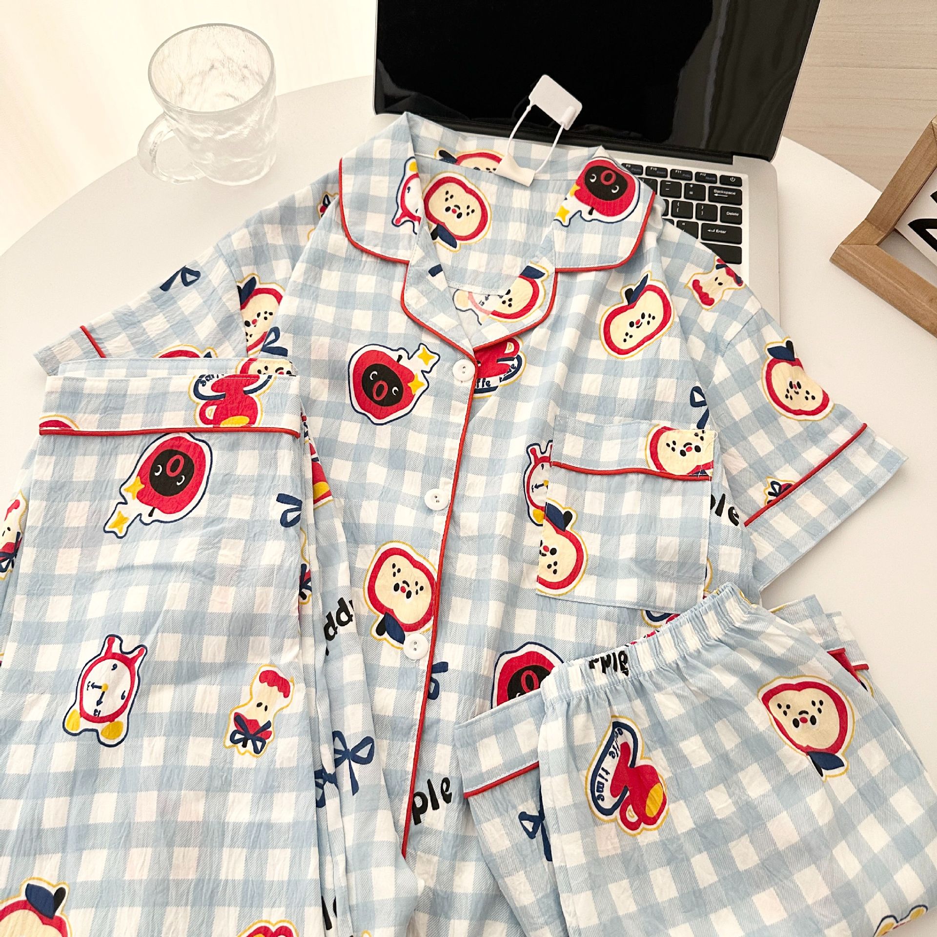 Al por mayor transfronterizo nuevo algodón nublado 120G coreano tres piezas pijamas mujeres de verano mangas cortas pantalones cortos de dibujos animados ropa doméstica