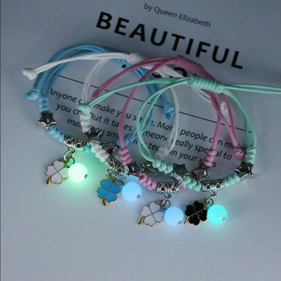 블랙 블루 핑크 화이트 네 잎 클로버