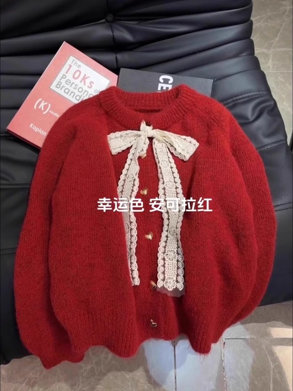 设计感系带蕾丝蝴蝶结圆领毛衣外套女秋冬宽松爱心金扣子针织开衫|undefined