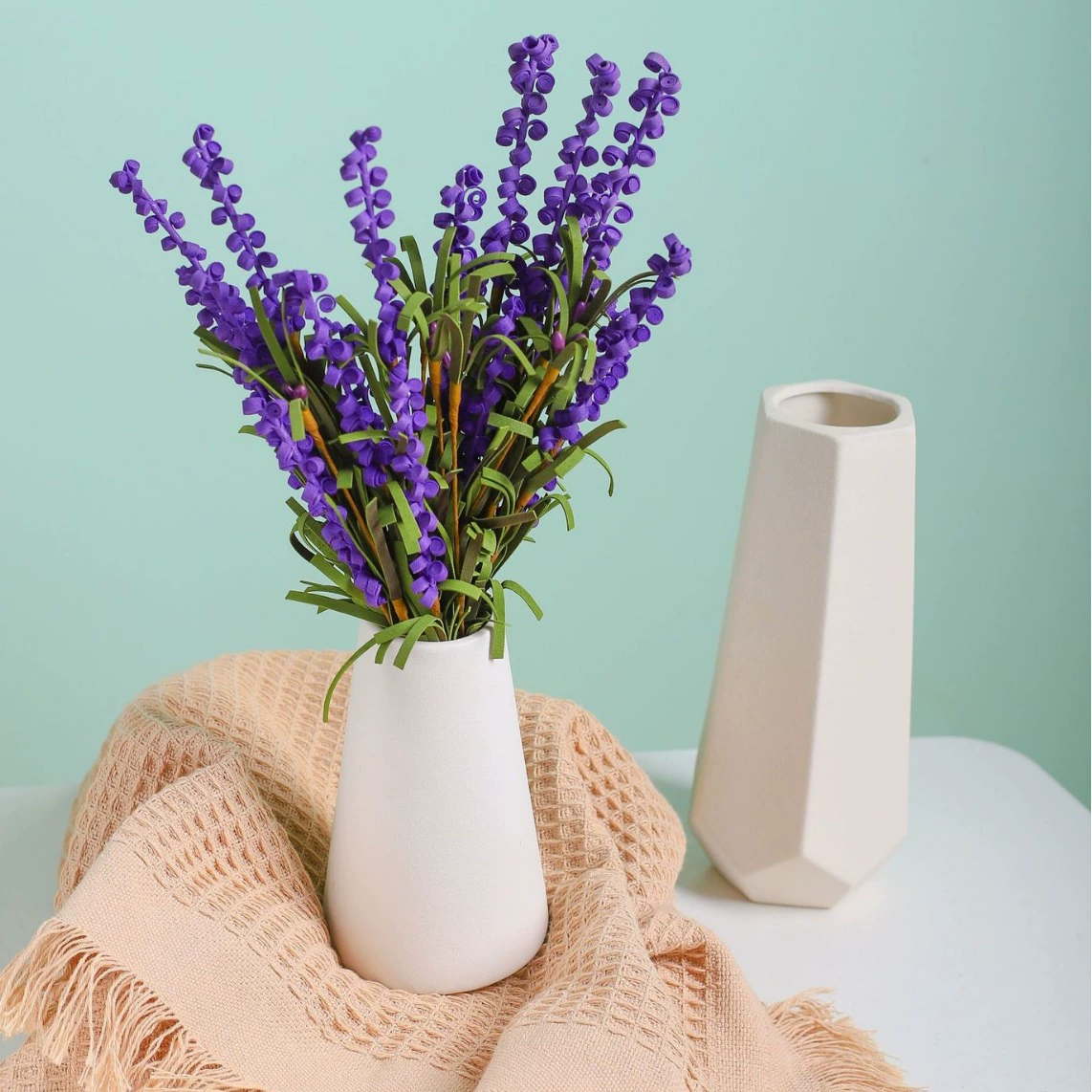 Трансграничные креативные керамические цветочные украшения для гостиной Белый фарфор Свежие сушеные цветы Цветочная композиция Простая Современная ваза для гимсофилы