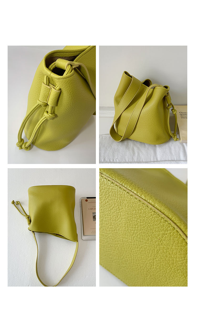 Fashionable and simple commuter small bag for women 2025 new summer versatile single-shoulder underarm bag, popular crossbody bucket bag undefined