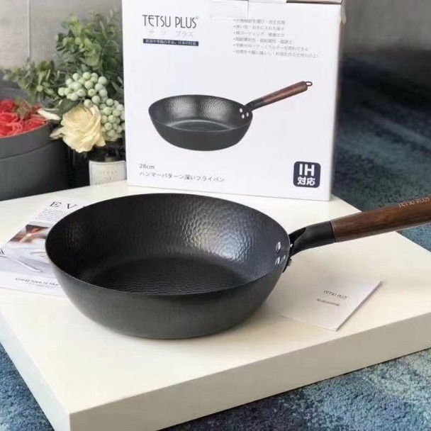 家用厨房纯手工铁锅不生锈无涂层导热迅速易清洗锤纹锻打煎炒锅