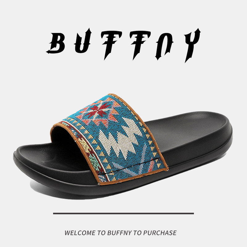 2026 Summer New Chinese Style Trendy Slippers for Dormitory and Home Use, Non-Slip Outdoor Beach Shoes, Fashionable Versatile Slippers